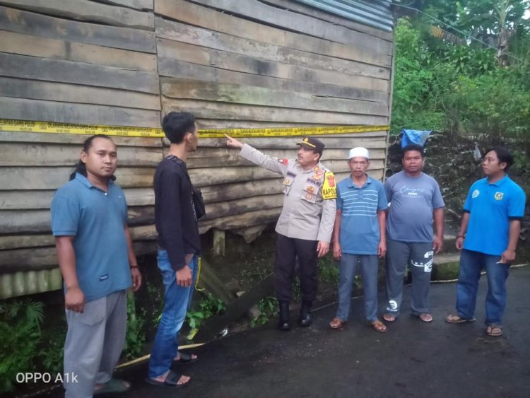 Polsek Nanggung Polres Bogor Pasang Police Line di Lokasi Pengolahan Emas