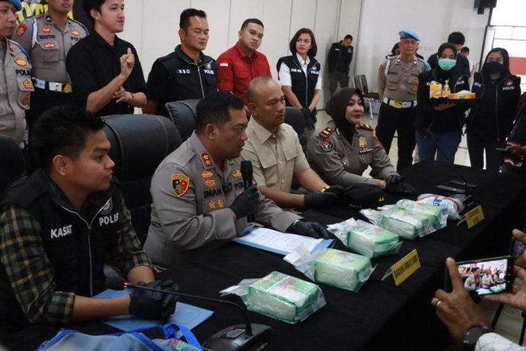 Sat Narkoba Polres Bogor Amankan 5 KG Sabu dan Ribuan Pil Ekstasi Siap Edar