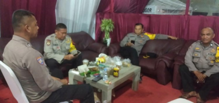 Kapolsek Sukaraja Gelar Buka Puasa Bersama Dengan Anggota Pospam dan Jajarannya