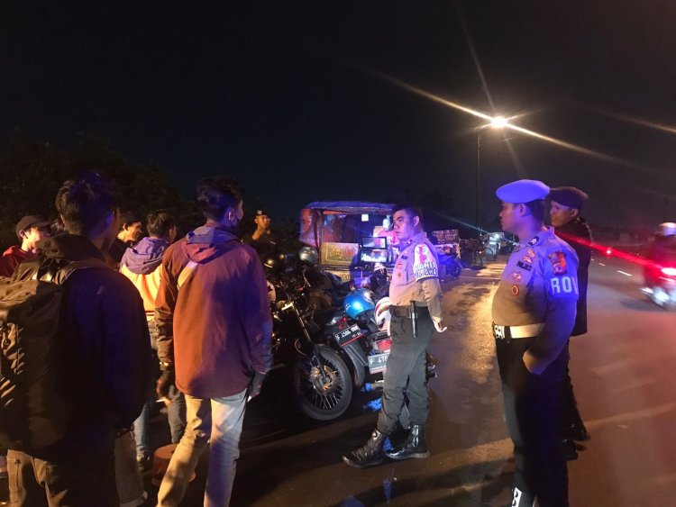 Antisipasi Kejahatan Di Bulan Suci Ramadhan, Sat Samapta Polres Bogor Melaksanakan Patroli Malam KRYD