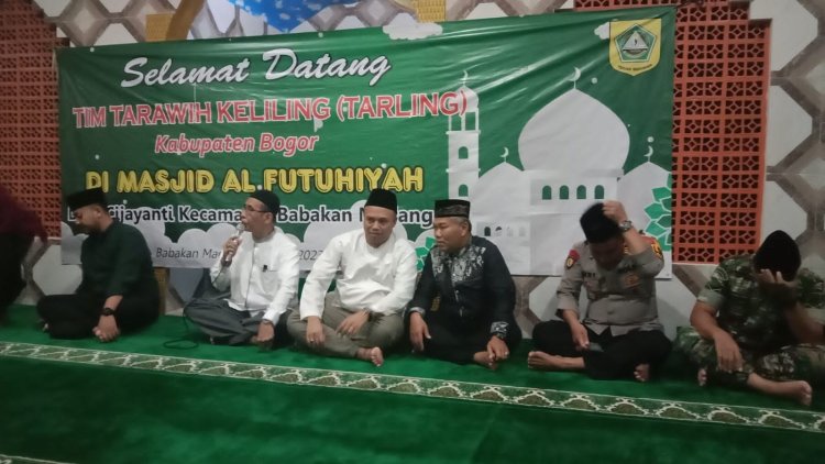 Polsek Babakan Madang Polres Bogor Polda Jabar Bersama Forkopimcam Kec. Babakan Madang Gelar Ramadhan Keliling Di Desa Cijayanti