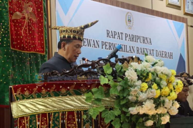 DPRD Pesibar Gelar Rapat Paripurna Dalam Rangka Ulang Tahun  Ke-10 Tahun 2023