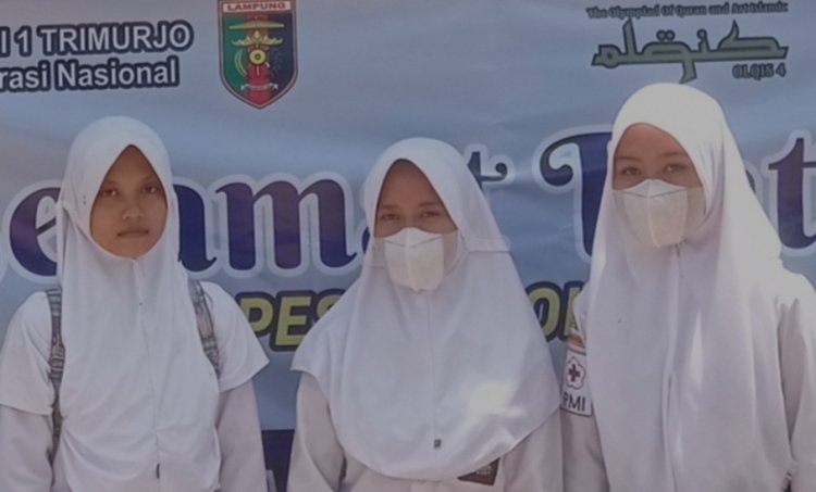 Akses Jalan Ke SMA N 1 Trimurjo Berbagai Jurusan Rusak Dan Dikeluhkan Siswa-siswi