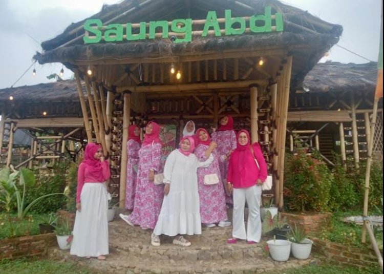 Saung Cafe Abdi Resto, Destinasi Wisata Indah Di Bogor