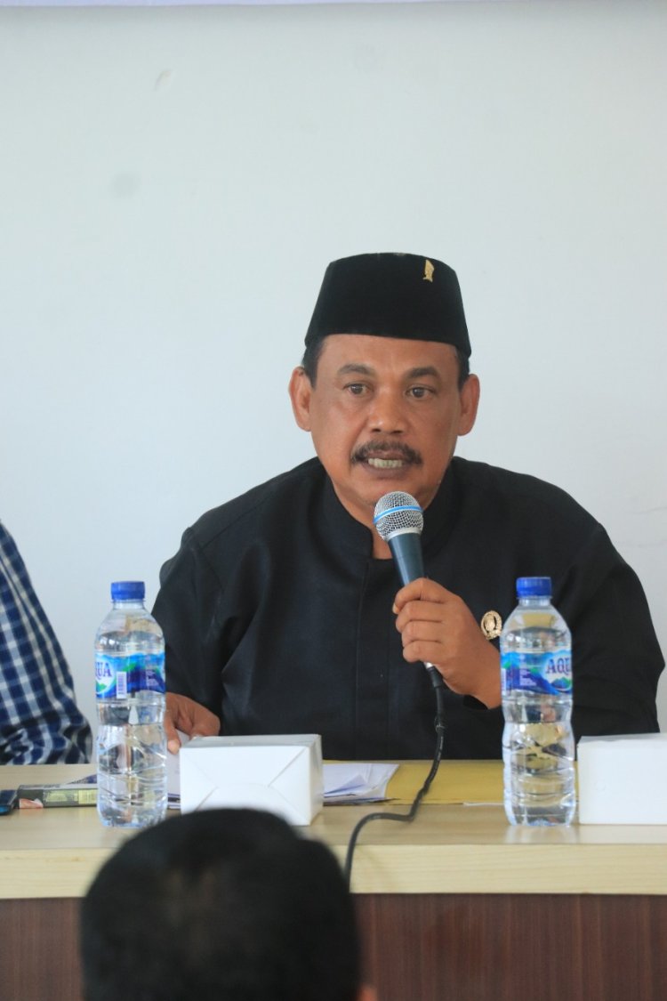 Ketua DPRD Lampung Tengah Melaporkan adanya akun instagram Sidikbacan51 dan akun Facebook sidik sidik