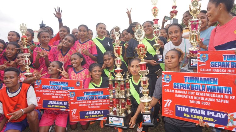 Laga Final Piala Turnamen Galanita HUT RI Ke-77, Karawing FC Vs PSG Sanayoka : Menang 1-0, Kelurahan Ansus Yapbar Juara!