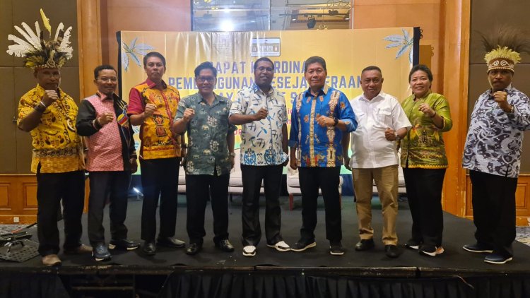 Asosiasi Bupati Saireri Ingin Pastikan Aspirasi DOB Wilayah Adat Saireri dapat menjadi calon Provinsi dan Pemekaran Provinsi Kepulauan Papua Utara Dapat Ditinjau dan Sampai Kepada Bapak Presiden Jokowi