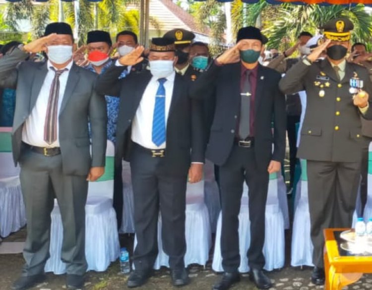 Ketua DPRD Yohanis G. Raubaba bersama Anggota Hadiri Upacara HUT ke-53 Kabupaten, ini Harapannya..!