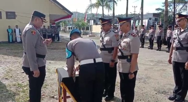 Kapolres Koltim Pimpin Upacara Pelantikan Kabag Log Serta Sertijab Kasat Binmas Dan Kapolsek Ladongi