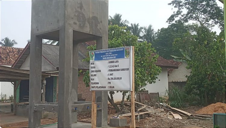 Pembangunan Sumur Bor Desa Sumber Jaya Kecamatan Waway Karya