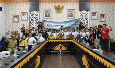 WAHDI SAMBUT DAN KENALKAN KOTA METRO KE 44 MAHASISWA PERTUKARAN LUAR NEGERI