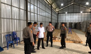 Pastikan Pemilu Berjalan Aman, Polri Rutin Patroli di Kantor KPU