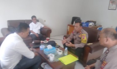 Kapolsek Sukaraja pimpin Langsung  Lakukan Mediasi Keributan Antar Dua Kapung