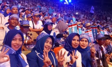 Hj.Atty Ruhiyati Caleg Davil 1 Dari Partai Demokrat Hadir dalam Kampanye Capres Prabowo Subianto