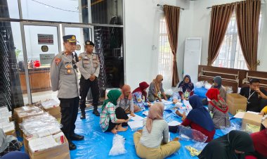 Polres Way Kanan Monitoring dan Pam Giat Pelipatan Surat Suara Pemilu 2024 