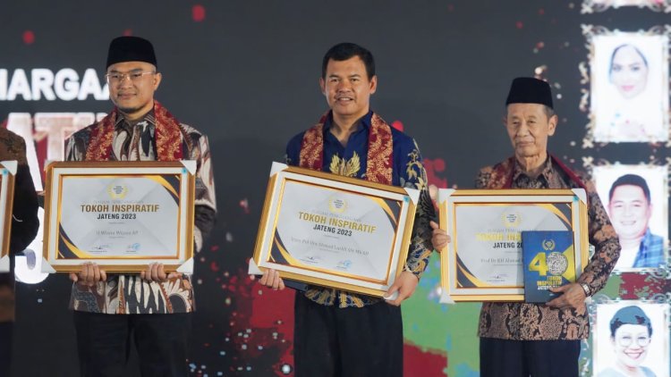 Kapolda Jateng Irjen Ahmad Luthfi dan Pakar Forensik Kombes Dr Summy Hastry Dinobatkan Menjadi Tokoh inspiratif Jawa Tengah 2023. 