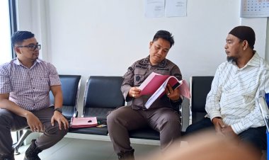 Tangguhkan Penahanan Terdawa,,Oknum jaksa Batubara,Diduga Terima Suap.