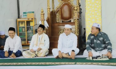 Bupati Tanjabbar Laksanakan Safari Jumat di Masjid As-Shahabah BTN Manunggal I