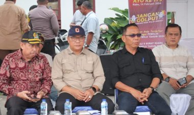 Plh Sekda Lepas Distribusi Logistik Pemungutan dan Penghitungan Suara Pemilu 