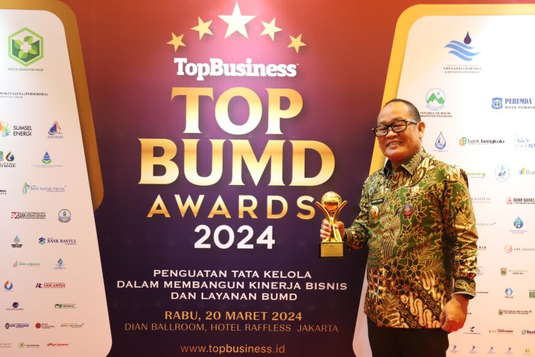 Luar Biasa, Pj Bupati Konawe Raih Penghargaan Bergengsi TOP BUMD Award 2024