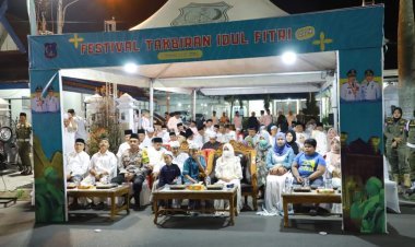 Gema Malam Takbir : Bupati Tanjabbar Buka Festival Pawai Takbiran Idul Fitri 1445 H