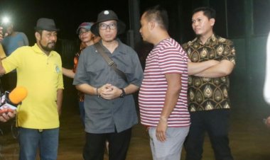 PJ Bupati OKU H. Teddy Meilwansyah Bersama Forkopimda OKU dengan cepat Meninjau Titik Lokasi Banjir