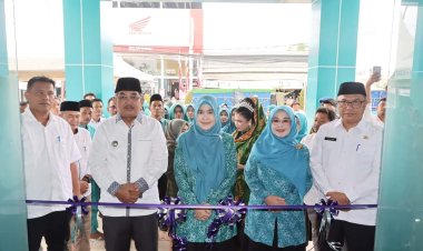 Bupati Dampingi Ketua TP-PKK Resmikan Penggunaan Gedung Baru TP-PKK Tanjabbar