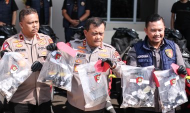 Irjen Pol Ahmad Luthfi; Polda Jateng Ungkap Kasus Penadahan Motor Transnasional   