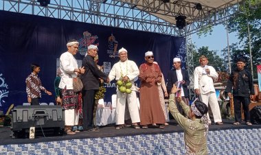 festival dongdang itu sudah menjadi tradisi dan juga budaya yang ada di wilayah Desa Cijayanti