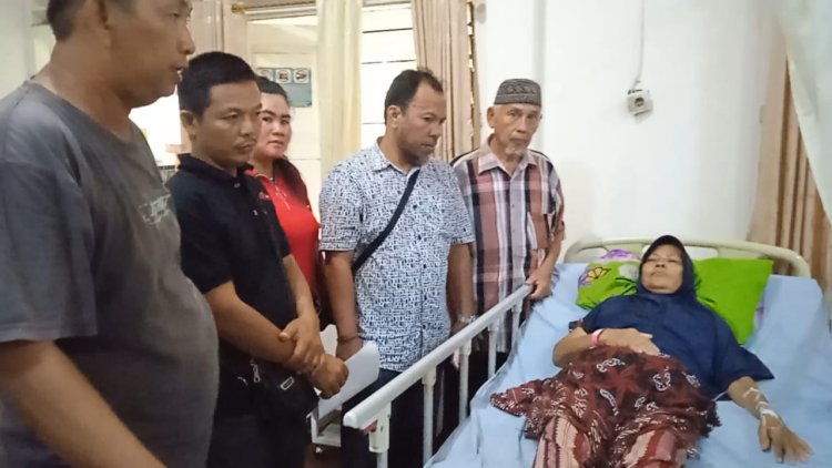 Bapak Abu Hasan Melalui Shaehidi Menghubungi Team Sahabat Teddy Kabupaten OKU Untuk Meminta Bantuan Membawa Ibu N. Sarah Berobat Ke Rumah Sakit.