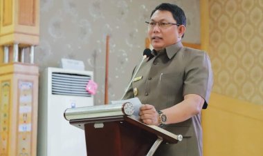 Wabup Tanjabbar Ajak Siswa untuk Berbuat Baik, Rajin Belajar serta Hormati Guru