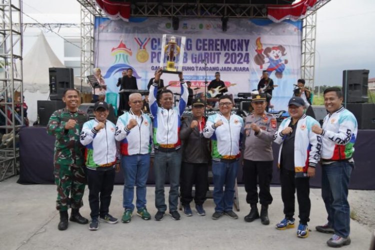 PADA PORKAB GARUT 2024 KECAMATAN TAROGONG KIDUL  KEMBALI PERTAHANKAN JUARA UMUM