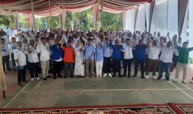 Deklarasi Pasangan Cabup Cawabup Ali Rahman dan Ayu Asalasiah, Diusung 12 Parpol