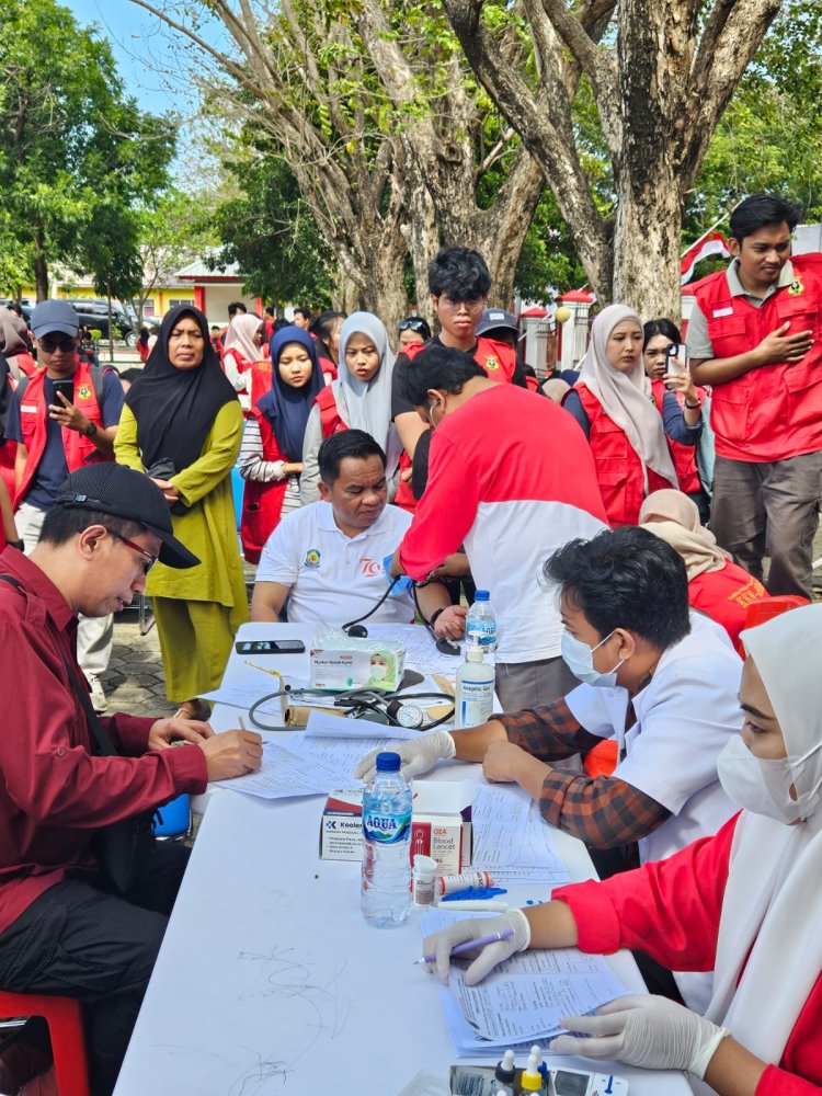 RSUD Lanto Daeng Pasewang Gelar Aksi Donor Darah di Giat Jalan Santai dan Car Free Day Semarak 17 Agustus 2024.