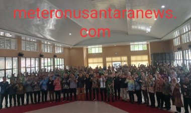 Komisi Pemilihan Umum Kabupaten Way Kanan menggelar acara Sosialisasi dan Ikrar Kepala Desa untuk bersikap Netral pada Pilkada 2024