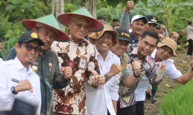 Stafsus Kementan RI Monitoring Program PAT dan Pompanisasi Di Kolaka Timur