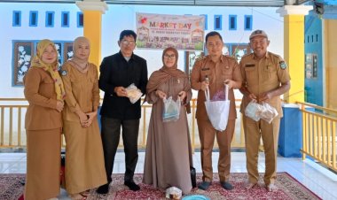 Melalui Market Day, TKN Handayani Tababu Kenalkan Jajanan Tradisional Kepada Peserta Didik