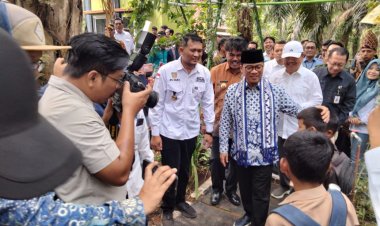 KUNJUNGAN MENTERI DESA PEMBANGUNAN DAERAH TERTINGGAL DAN TRANSMIGRASI