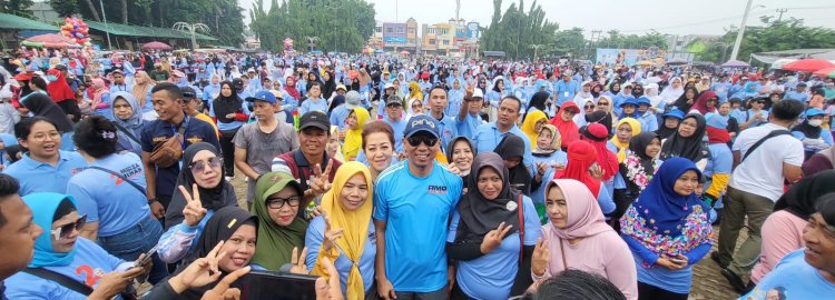 Ribuan Warga Padati Samber Park untuk Senam Sehat Bersama Mirza-Jihan di Kota Metro