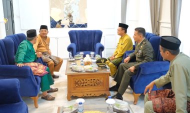 Bupati Tanjab Barat Hadiri Rapat Paripurna HUT Ke-76 Kabupaten Batanghari