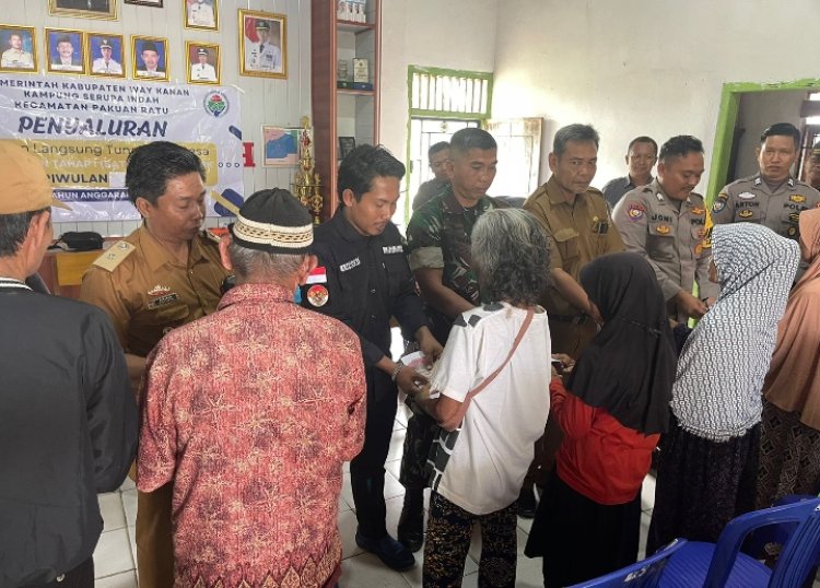 Monitoring Penyaluran BLT Dana Desa, Polisi Gelar Cooling System di Balai Kampung Serupa Indah