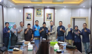 Bupati Tanjab Barat dan PLN UP 3 Jambi Bahas Diskon Tarif Listrik dan Tambah Daya