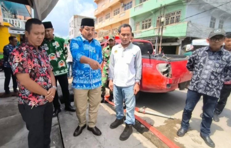 Wujudkan Kota Kuala Tungkal Bebas Genangan, Bupati Anwar Sadat Pantau Langsung Pembersihan Drainase