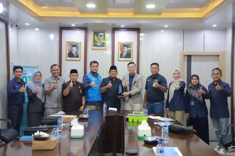 Bupati Tanjab Barat dan PLN UP 3 Jambi Bahas Diskon Tarif Listrik dan Tambah Daya