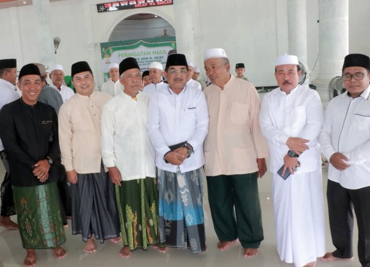 Bupati Anwar Sadat Hadiri Haul Syekh Abdul Qadir Al-Jailani di Bram Itam, Ajak Warga Perkuat Syiar Islam