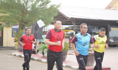 Kapolres Pidie dan Kepala BNN Melaksanakan Tes Kesamaptaan Jasmani