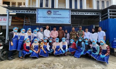 Pastikan Kesiapan Program Makan Bergizi Gratis, Bupati Tanjab Barat Tinjau Dapur SPPG Yayasan Prabu Center 08