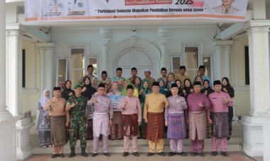 Peringati Hardiknas 2025, Bupati Tanjab Barat Tegaskan Komitmen Wujudkan Pendidikan Bermutu dan Inklusif