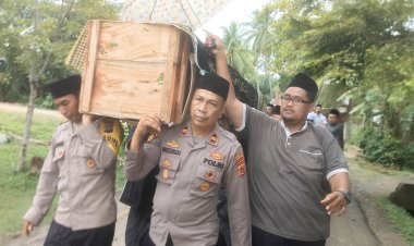 Kapolsek Meurah Mulia Antar Jenazah Warga, Wujud Kepedulian dan Kedekatan dengan Masyarakat