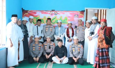 Kapolres Bener Meriah Gelar Jumat Curhat Bersama Tokoh Masyarakat Dan Agama Di Kecamatan Bandar